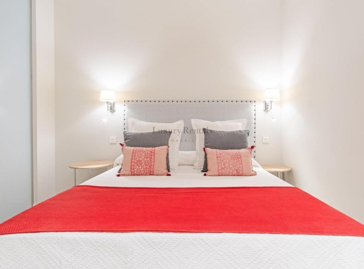 Experience The Best Of Madrid! Gran Via Apartment For 6, Comfort And Style In The Heart Of Chueca III 外观 照片